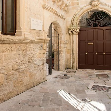 Suite Palace Castromediano Lecce Exterior photo