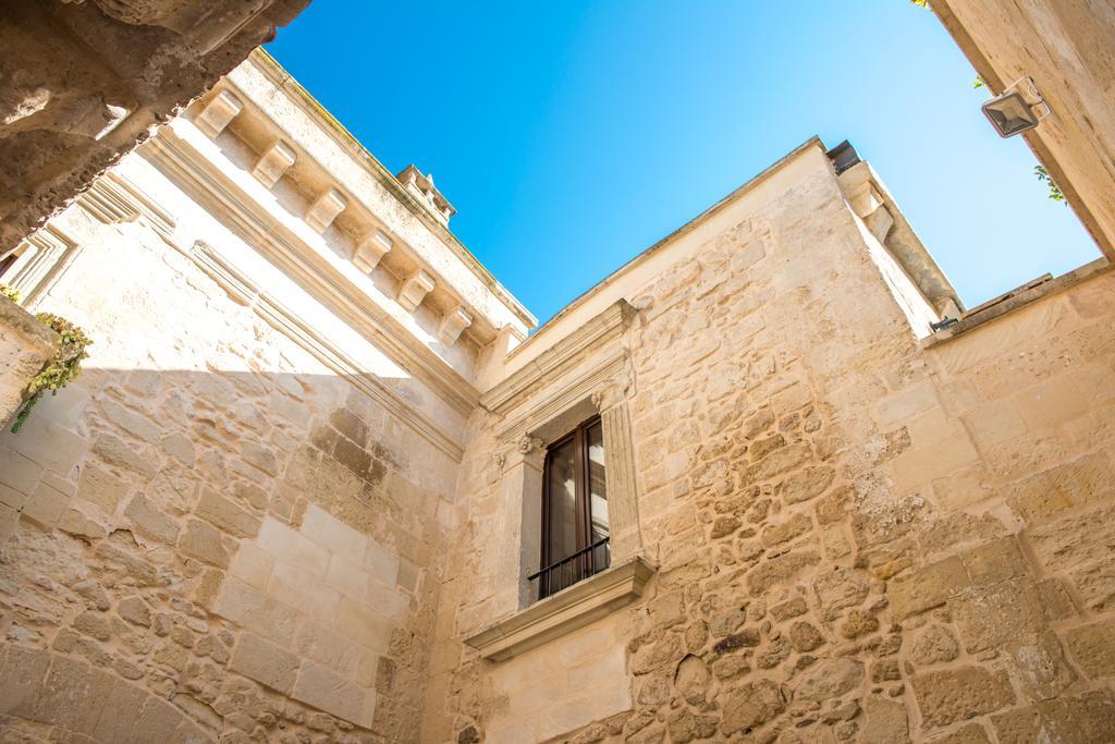 Suite Palace Castromediano Lecce Exterior photo