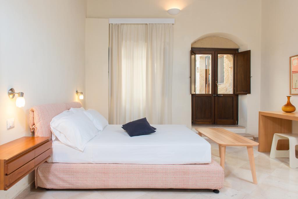 Suite Palace Castromediano Lecce Exterior photo
