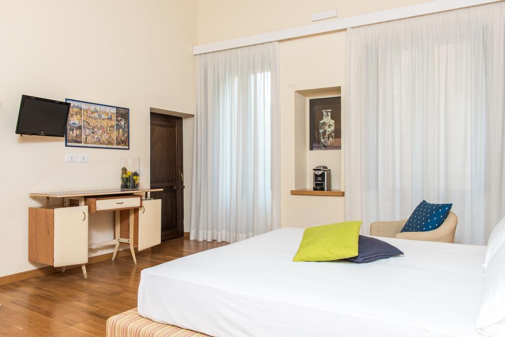 Suite Palace Castromediano Lecce Exterior photo